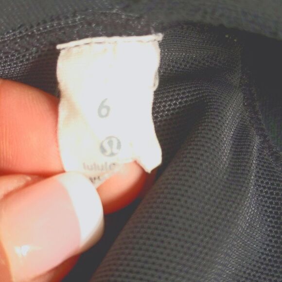 Lululemon charcoal gray deep v-neck crossover athletic tank top, 6 - Picture 6 of 6